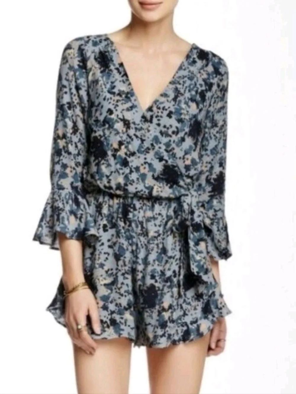 Free People All The Right Ruffles Romper Size M Blue Floral Boho